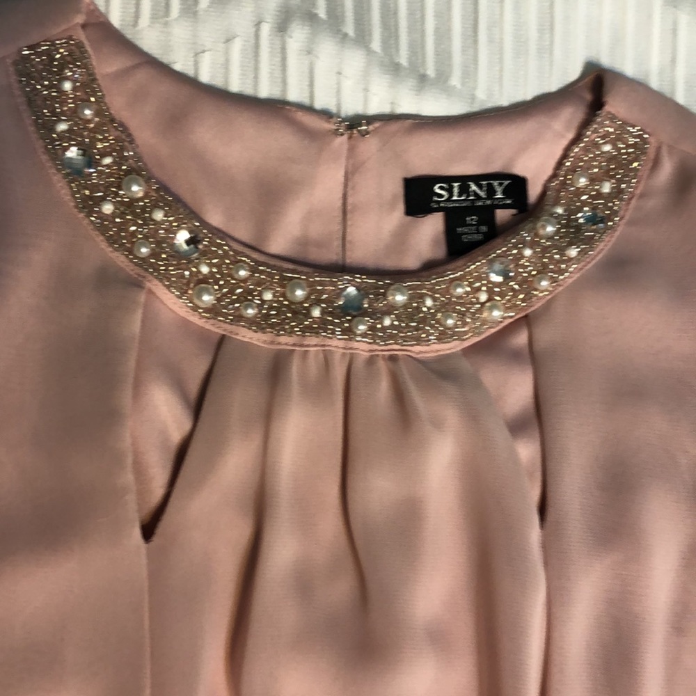 Dress - Picture 3 of 6